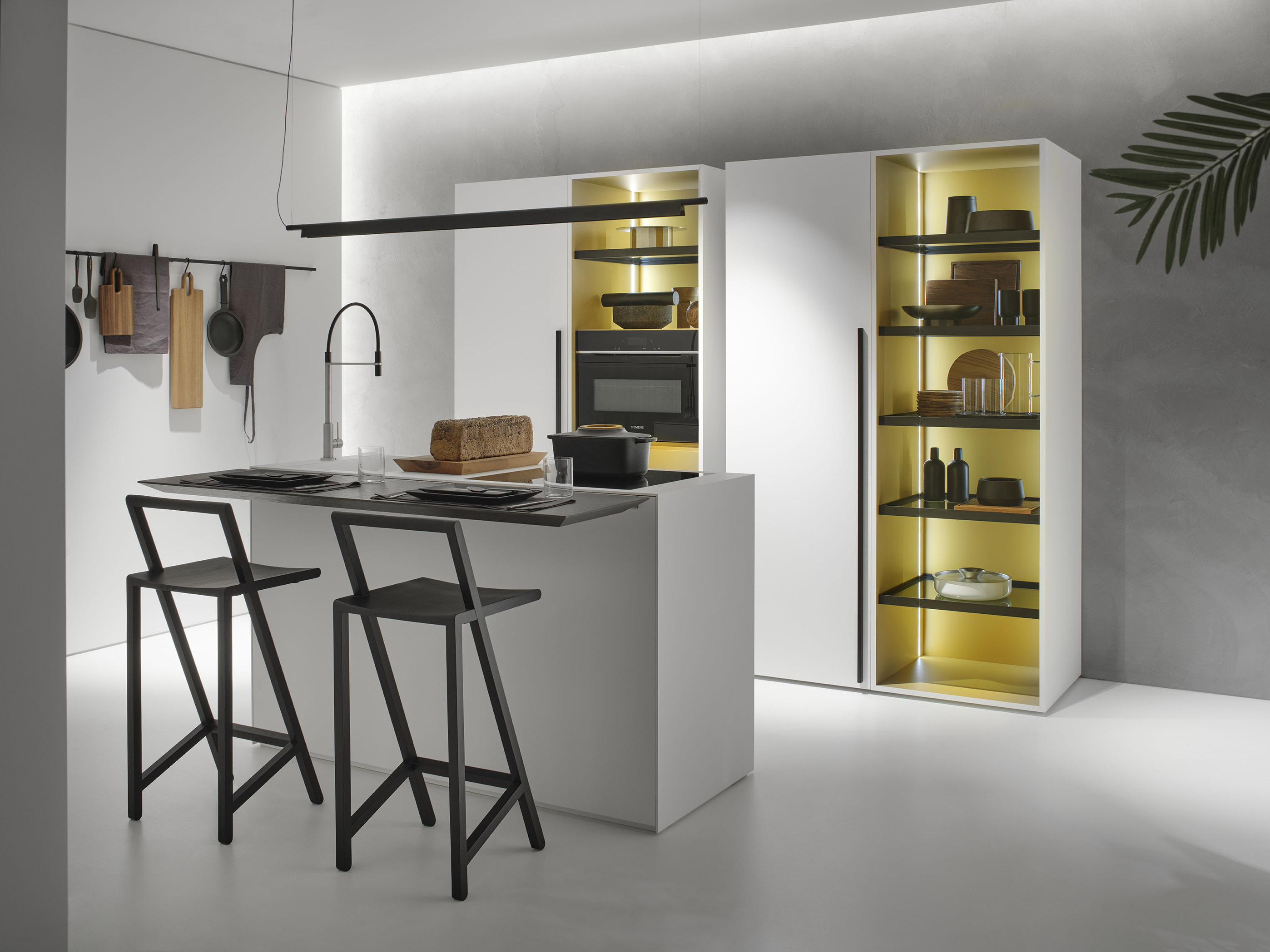 SMALL LIVING KITCHENS